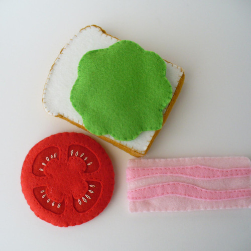 フェルトでままごとバゲットサンドの作り方 手順7その他その他 アトリエハンドメイドレシピ 作り方 と手作り情報サイト