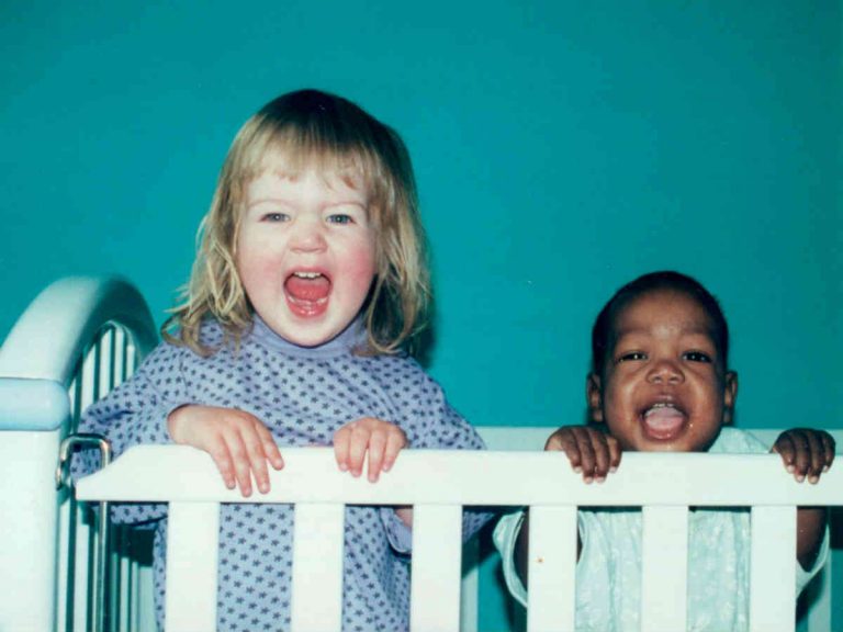 動画 白人女性が黒人の子供に差別用語「Nワード」を浴びせ、中指を立てる 「大炎上」した動画ニューズウィーク日本版 オフィシャルサイト