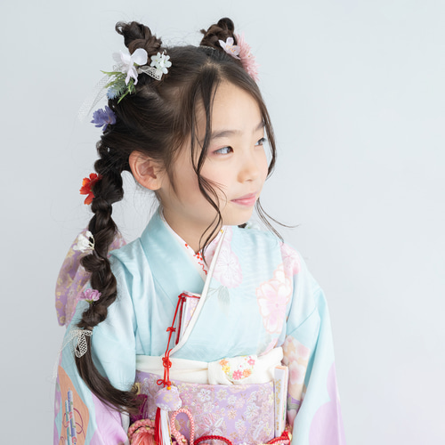 ツインお団子のやり方をイラスト解説。結ぶ高さやシーンに合わせたアレンジ見本もホットペッパービューティーマガジン