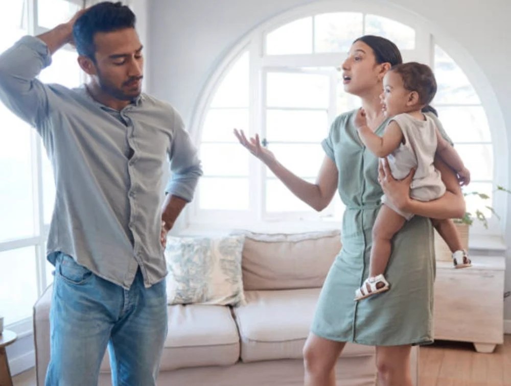 抑えきれない怒り。「二度と来ません」妻は娘を連れて飛び出した。義実家にいきたくない！ ８－１ ママ広場マンガママ広場 ままひろば 子育て情報メディア