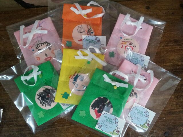 父の日 1歳児でも製作できる！おすすめ手作りプレゼントのアイデア集ママソレ powered byママ賃貸子育てママのくらしがちょっぴり軽くなる生の声メディア暮らし