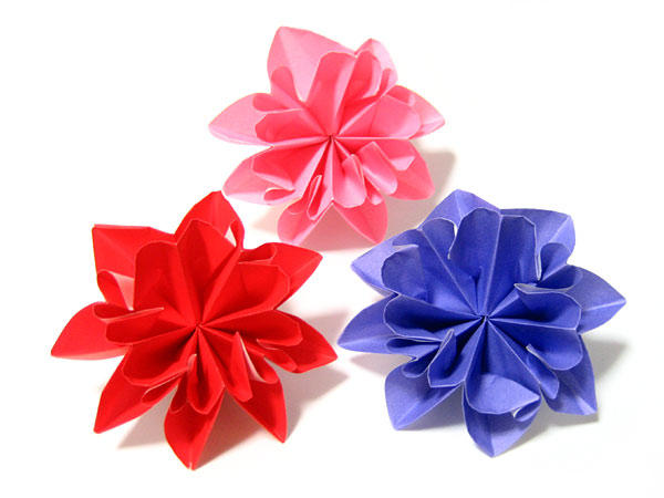 保育園 5月製作「母の日」プレゼントアイデア年少から作れる簡単折り紙カーネーション折り方保育士のお仕事静岡