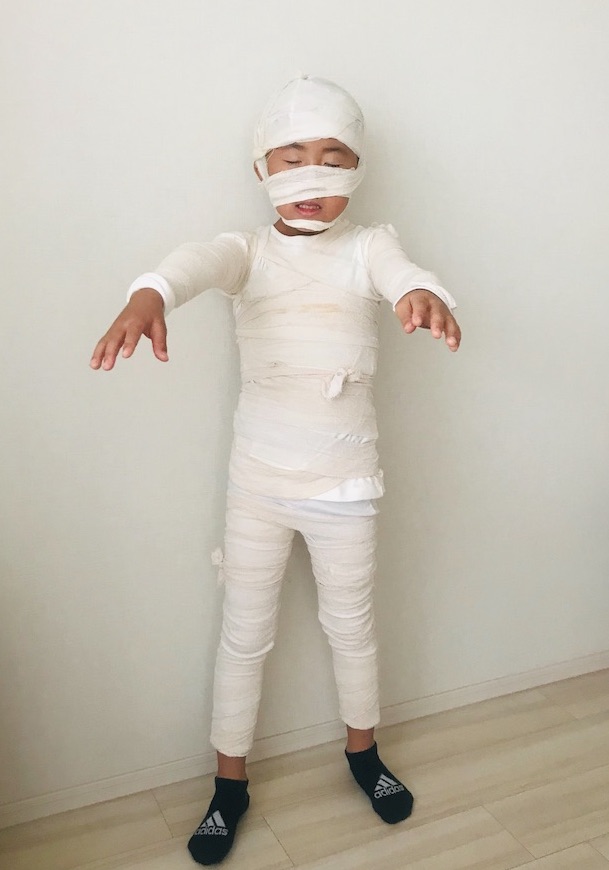 無料型紙付き ハロウィン 100均のフェルトで海賊の手作り衣装の作り方動画 男の子仮装おうちで楽しくクリエイティブ♪