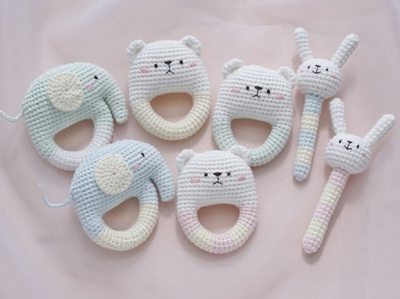 ガラガラを作ろう!5分で完成☆ペットボトルで赤ちゃんおもちゃの作り方 ハンドメイド無料レシピガラガラ 手作りハンドメイドの図書館ハンドメイド情報サイト