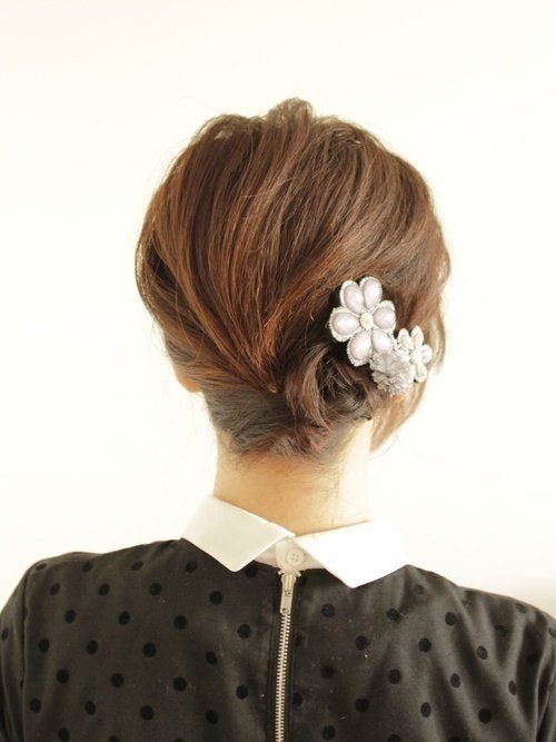 たまねぎヘア」なら“結ぶだけ”で今っぽい！ヘアアレンジ 卒園・卒業式、入園・入学式VERY