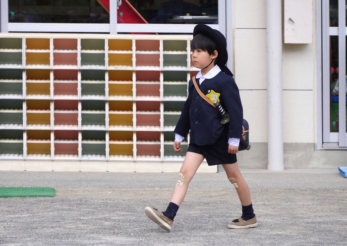 西畑大吾：「帰ってきたぞよ！コタローは1人暮らし」に再登場 幼稚園教諭の花輪がコタローと再会 久々のエプロン姿も -MANTANWEB まんたんウェブ