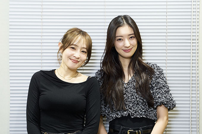 宮本茉由と安藤政信が並ぶ「鳩のごとく 蛇のごとく 斜陽」新カット到着、公開日も決定 - 映画ナタリ