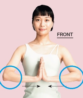 5分でOK! 大胸筋を鍛える基本のポーズでボリューム美胸にダイエット、フィットネス、ヘルスケアのことならFYTTE-フィッテ