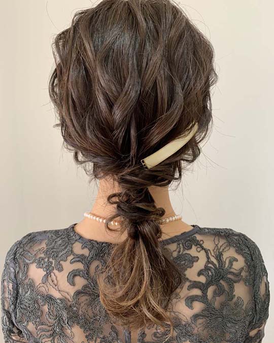 結婚式におすすめの髪型を紹介！抑えるべきマナーと長さ別アレンジ例をご紹介マルイのレンタルドレスDRENi