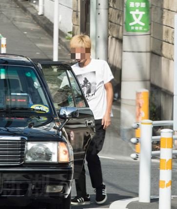 Pour Amitie プール・アミティエ宮沢りえ写真集 : Amazon.es: Libros