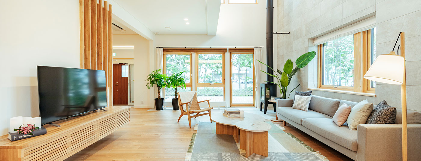 伊丹モデルハウススウェーデンハウス 関西支店木製サッシ3層ガラス窓の輸入住宅兵庫・大阪・滋賀・広島