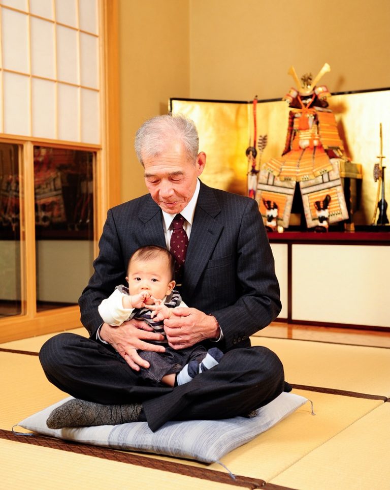 男の子の初節句には鯉のぼり！飾る意味・選び方・値段などを解説milpoche