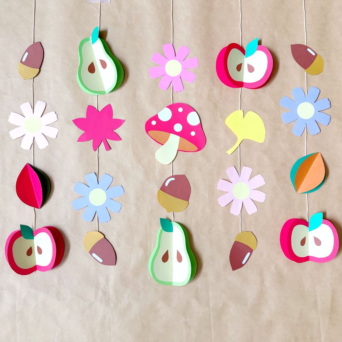 簡単✨折り紙 ぶどうの作り方🍇秋の壁面飾り・つるし飾り おしゃれ DIY How to make paper grapes. muscat