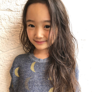 小学生・男の子のオシャレ髪型 ミディアム・ロング編 おすすめ１３選！ – コドモダカラInstagramフォロワー5万人超えのママ向けメディアサイト