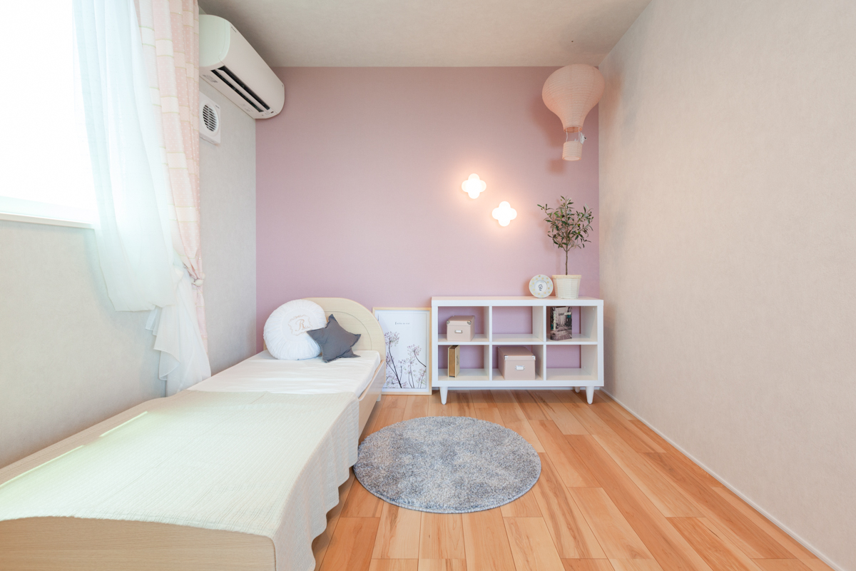 子ども部屋はいつから？幼児・小学生・中学生で与える際の注意点をアンケート！ -東京都内の高級中古マンション リノベーションマンションの購入なら mitaina ミタイナ