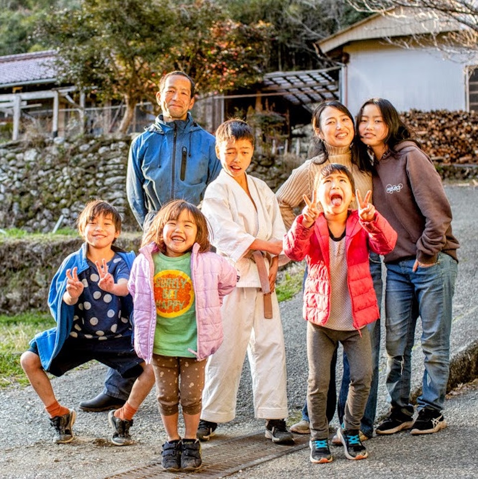 楽天市場 ロートV5わん 62粒ロート製薬 公式 ロート v5 粒 犬用サプリ ルテイン DHA EPA ビタミンE 乳酸菌 サプリメント サプリ犬用 シニア ペット 視界 ぼやけ かすみ : ロート 楽天市場店