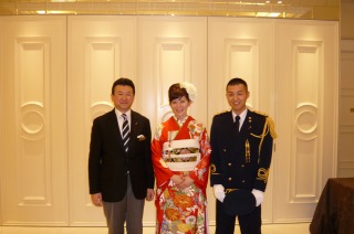 I LOVE DANCE 新郎は消防士さん 気合いの披露宴ハッピー♡フラッシュモブ- YouTube