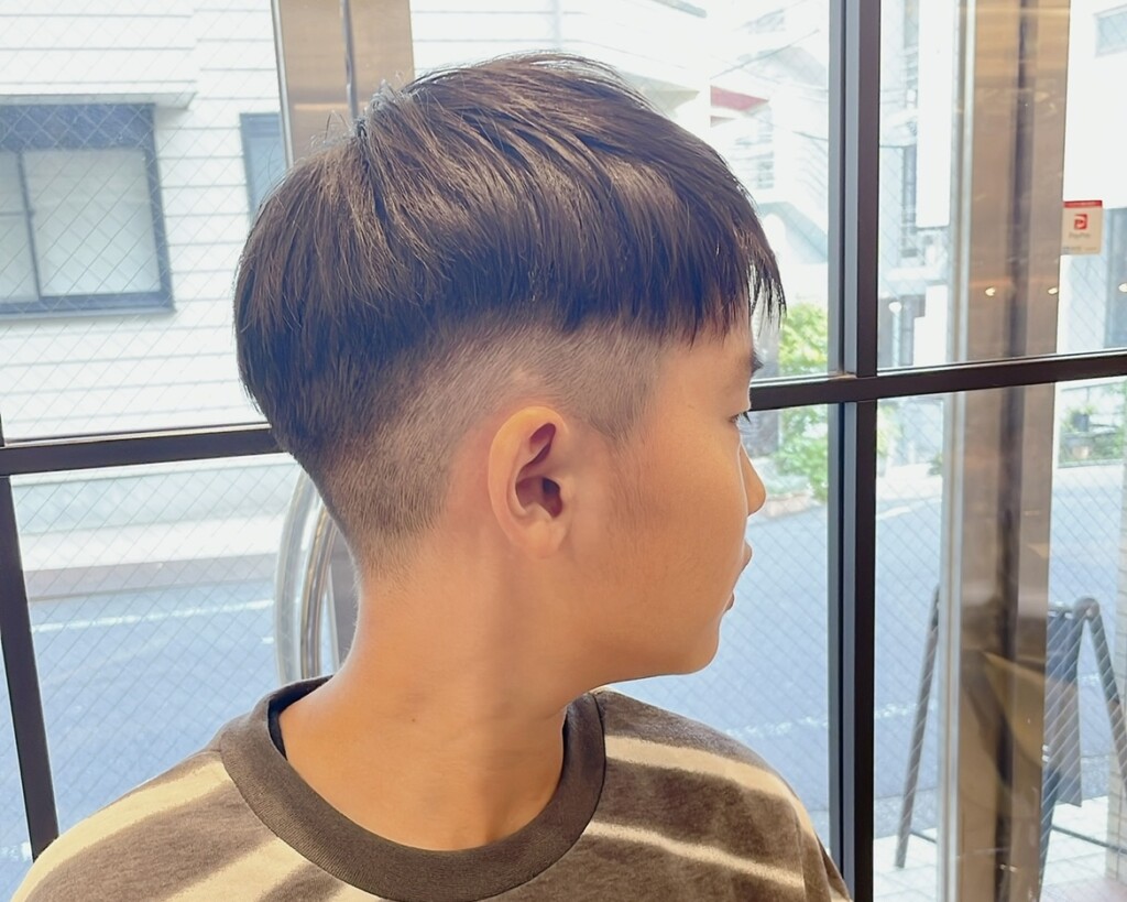 kids cut✂︎, No.1, 小4男子, 襟足残したツーブロックスタイル✨,お子様はスタイリングすることが少ないかと思うので、そのままでも動きのあるスタイルになるよう工夫。, 冬はバサバサならないように。,夏は汗で濡れたときに綺麗に束感が, 出るように。, 何気ない日常の生活の中でも, おしゃれに見えるよう工夫してます😉,No.2.No.3は↓ ,stylist Nao,