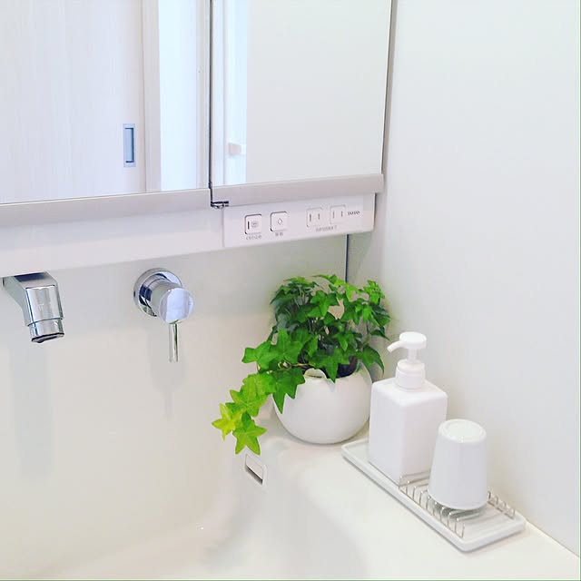 コップホルダー 洗面所 洗面台 マグネット 歯磨き 歯磨きコップ スタンド ホルダー収納 おしゃれ 浮かせる 家族分 カビない 水切り コップスタンド逆さ : いいねカンパニー - 通販 - Yahoo!ショッピング