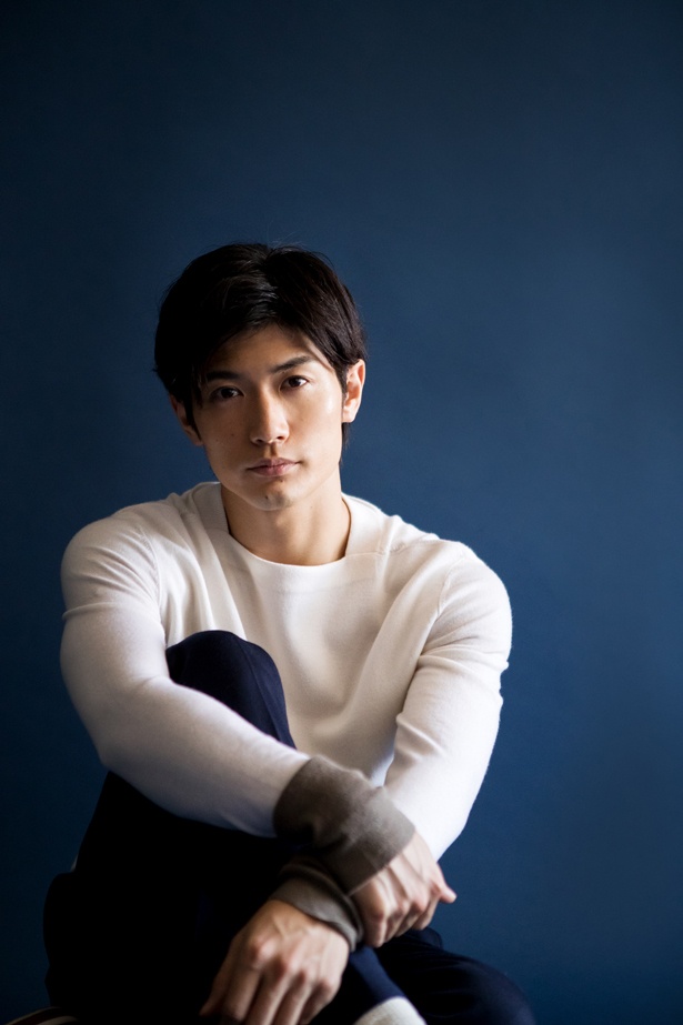 三浦春馬さん他界 名付け親・親族が涙の沈痛告白「春馬ちゃんは生き別れた父親と再会したばかりだった」文春オンライン