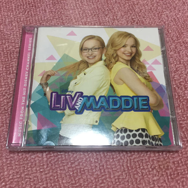 ダヴ・キャメロン「うわさのツインズ リブとマディ」を懐かしむ！ 「永遠に私の心の中にいるわ」 - TeenMix