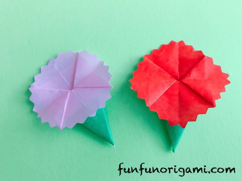 カーネーション』 工作・切り紙 ＊ 母の日の手作りプレゼントに❤️ ＊ ストーリーズから作り方をご紹介してる投稿に飛べます！ ＊@kazuyo_uehara ＊幼稚園保育園幼稚園教諭保育士児童館保育所小学校教諭幼児教室リトミックモンテッソーリ児童館