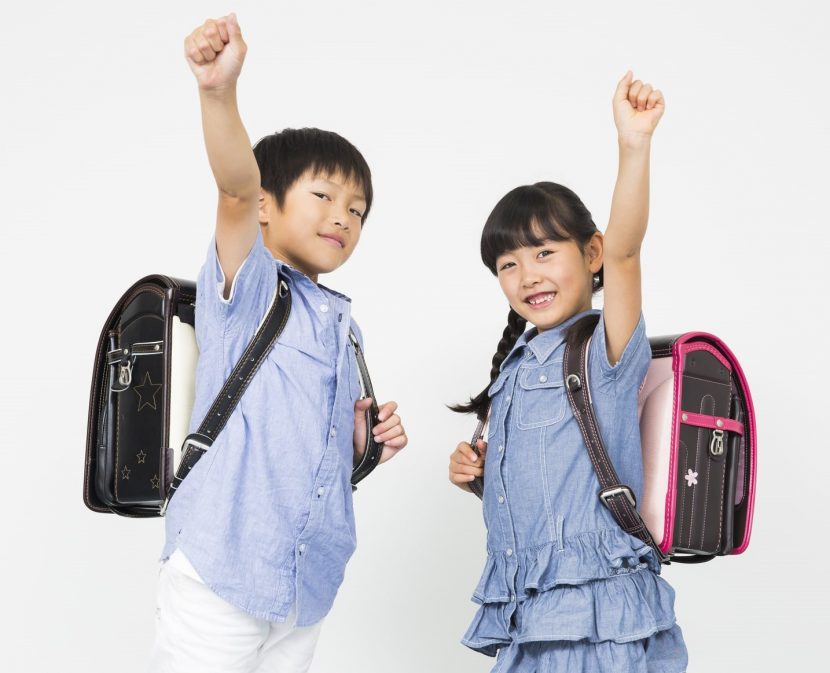 ランドセルの処分方法7選！ リメイクや寄付にかかる費用相場も紹介 - おいくらマガジン不用品のリサイクル・高く売るコツ