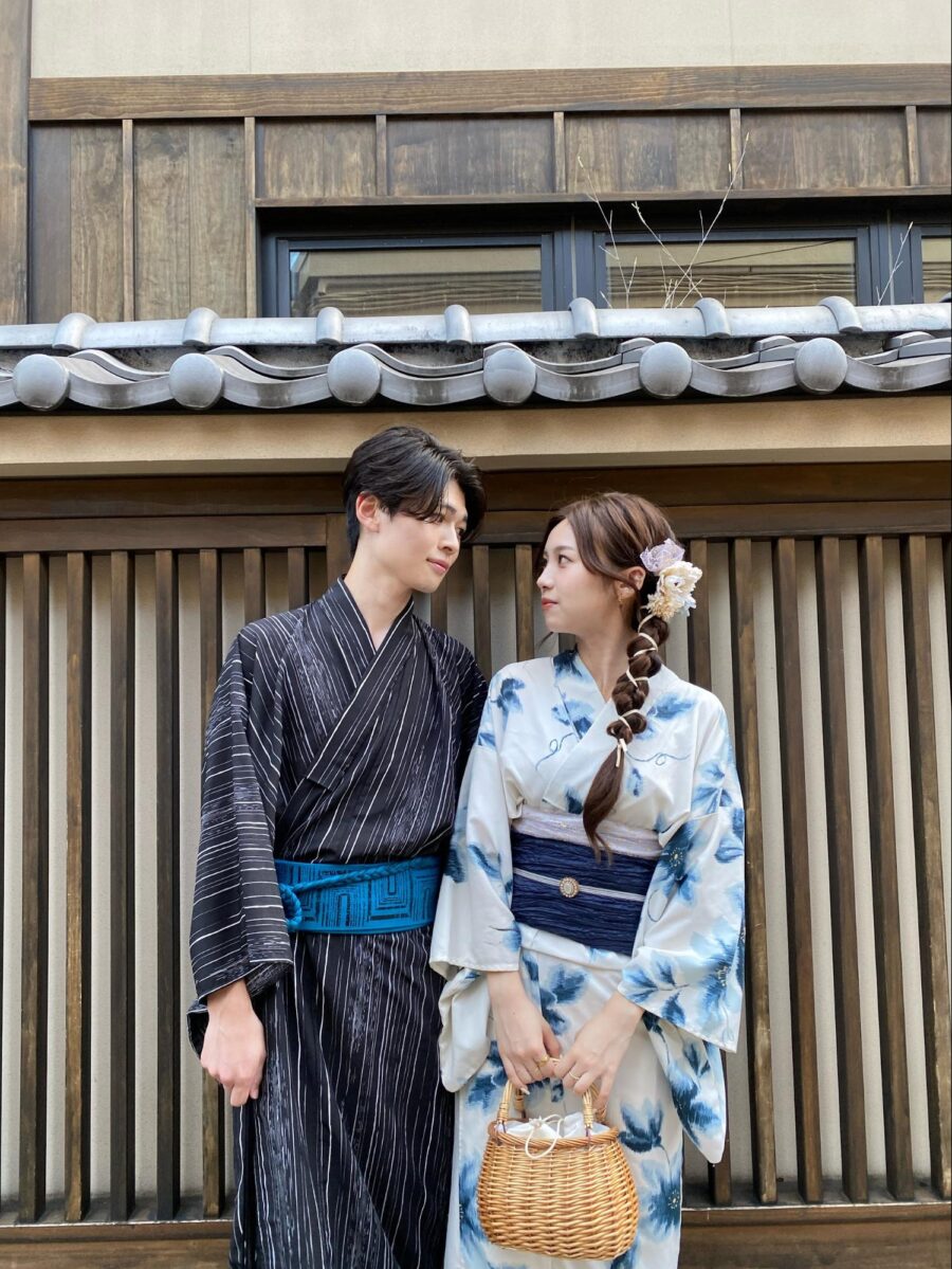 カップルでご来店のお客様❕🤍 ブラックでリンクコーデ🖤💕 素敵です！ ご来店ありがとうございました！ 浴衣浴衣女子浴衣デート京都カフェ京都観光京都着物ロケ撮影着物レンタル着物ヘアアレンジ着物コーディネート京都着物レンタル京都