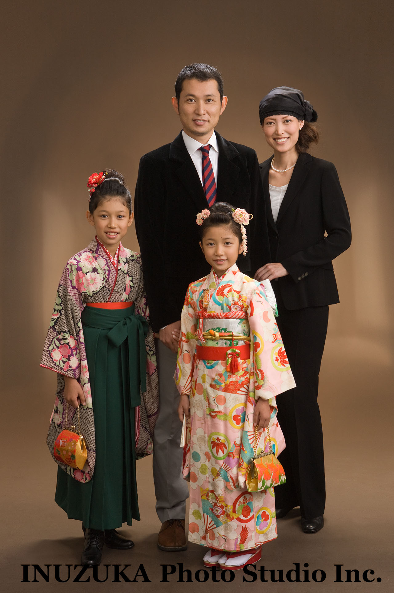 七五三で上の子の服装は?おしゃれ&プチプラなフォーマルウェアを紹介します!30代夫婦の疲れない育児