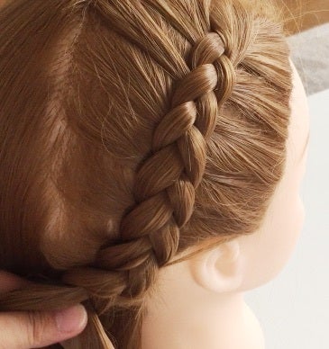 キッズダンス向けポニーテールの髪型7種！三つ編みや編み込みもkosodate LIFE 子育てライフ