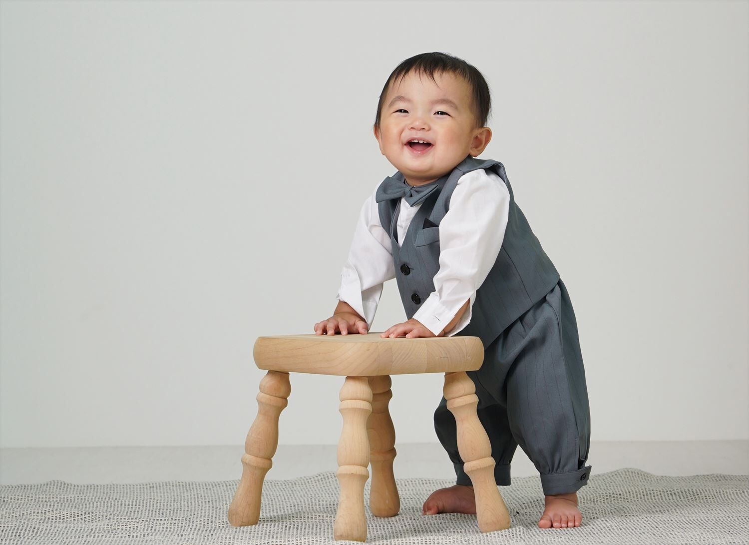 1歳バースデーフォトその他どんな記念日でも大阪で貸切撮影なら studio Amentフォトスタジオ