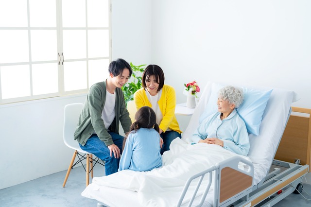 写真たて フォトフレーム 病院用 送料無料 入院時、ベットわきの机に飾れる写真たて 軽量! : アルバム屋さん クラウンハート - 通販 -Yahoo!ショッピング