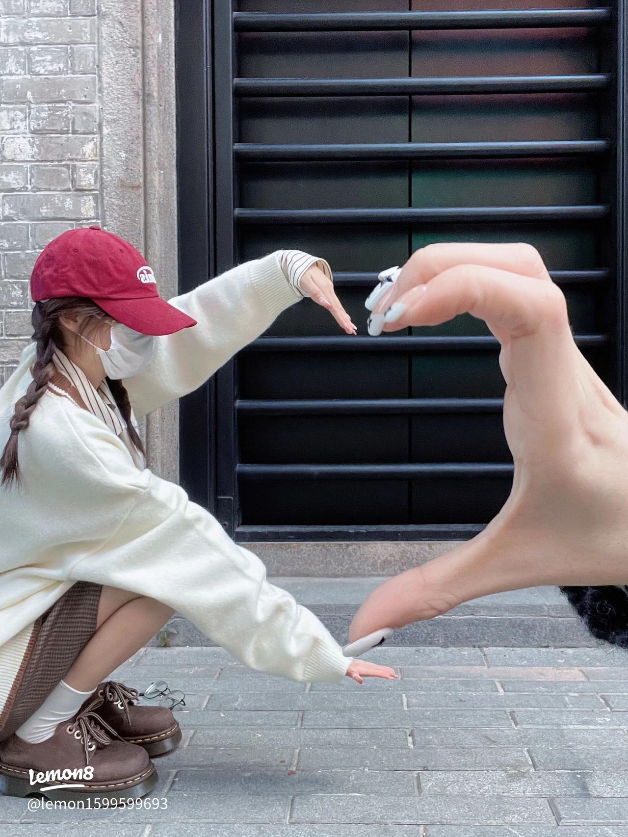 Picture_2pis」のアイデア 63 件 2025友だちフォト, 写真撮影のポーズ, 写真撮影