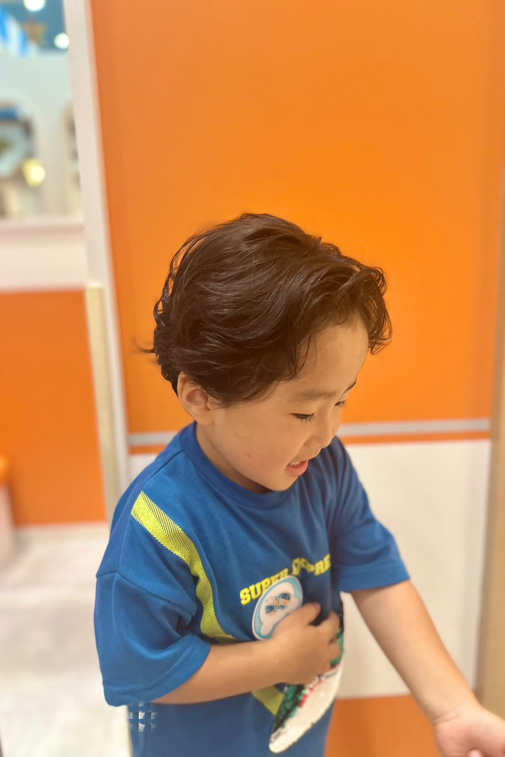 外国人風キッズパーマ：L206250604アラヘアー ara HAIR のヘアスタイルホットペッパービューティ