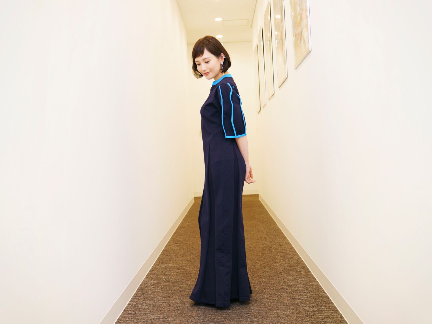 安倍なつみ・山崎育三郎、離婚危機報道を吹き飛ばすラブラブショッピング撮週刊女性PRIME