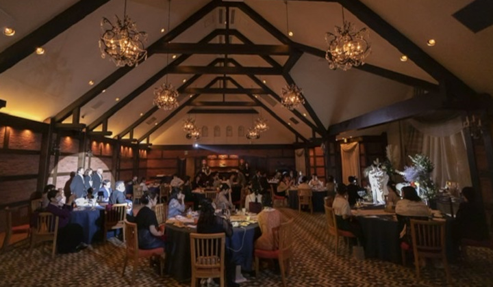 結婚式の手紙・あいさつ 〜その２〜結婚式の両親のプレゼントに感謝のキモチを伝える『言葉のプレゼント』