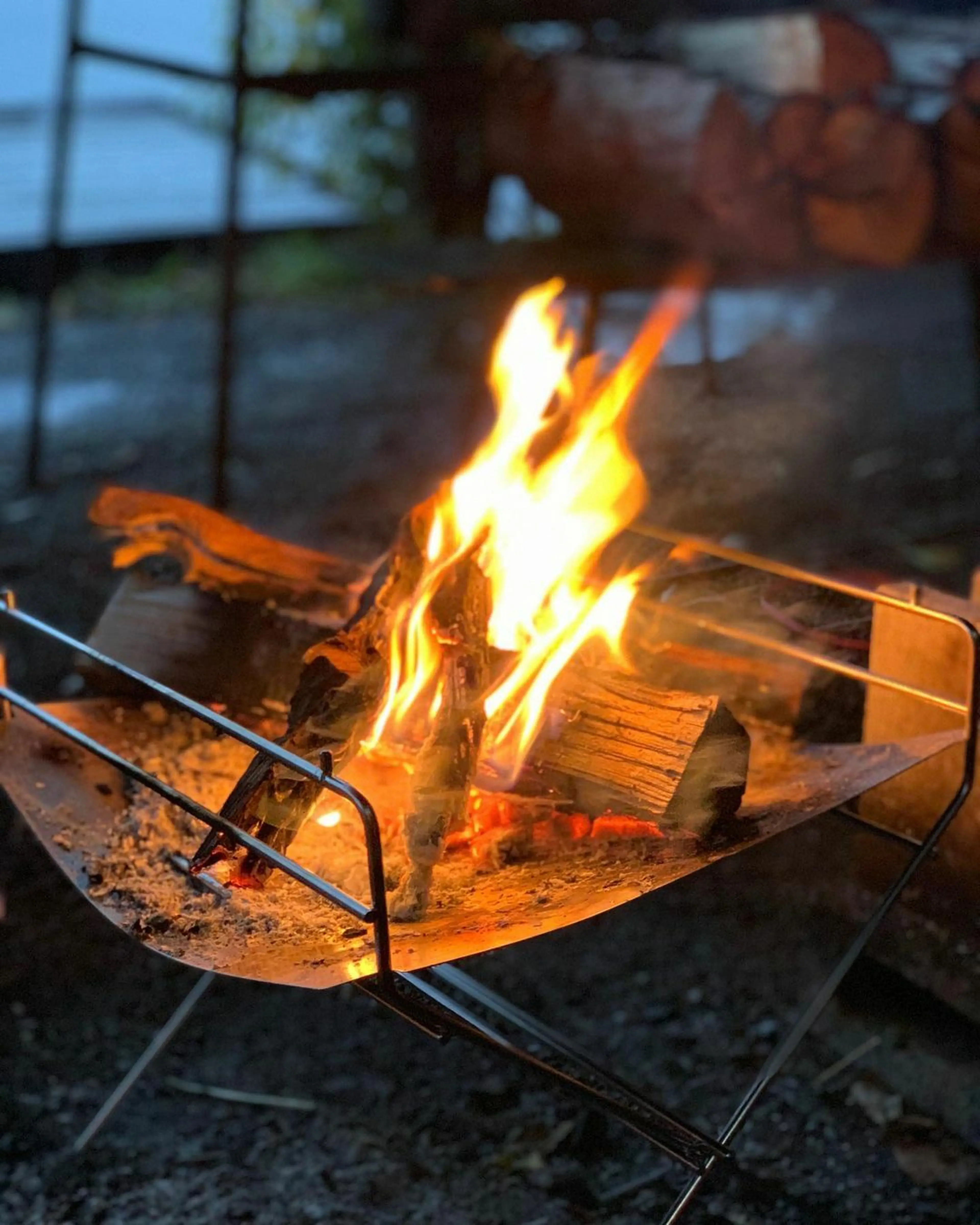 焚き火台 焚火台 ランプ 照明 ライト 忍者 かっこいい おしゃれ 外灯 玄関 日本製 大型 ファミリー オリジナル 組立簡単 ピネココ アポロ21- メルカリ