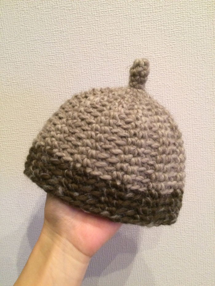 手編み かぎ針 のどんぐり帽子と本のご紹介糸暦 いとごよみ