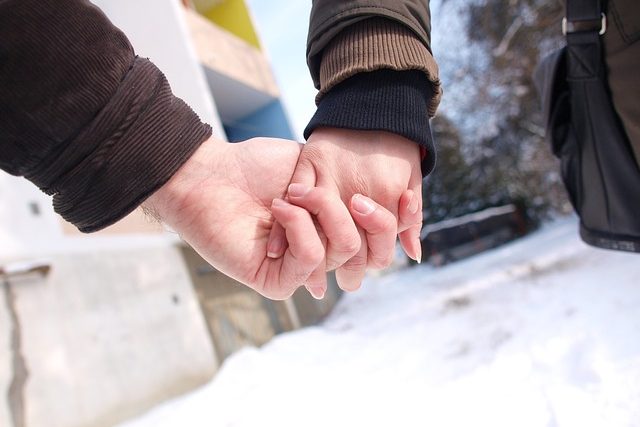 グーの形でわかる性格診断テストと恋愛タイプTikTok