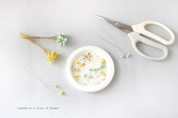 母の日DIY！フェルトで作ったカーネーションのメッセージボードSunny's Life ~お気にいりと暮らす毎日