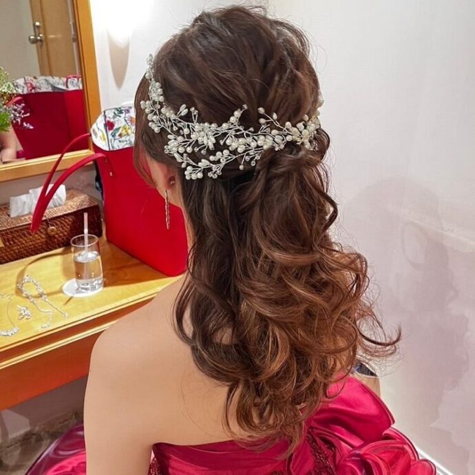 花嫁ヘアはハーフアップでかわいく♡レングス別きれいめスタイルHAIR