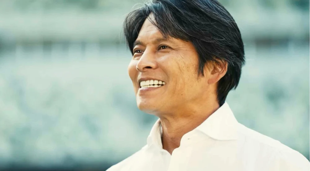 画像・写真4枚目 織田裕二 後輩のイジりにも笑顔！30年ぶり「主演じゃない」ドラマ現場で見せた“変節”女性自身