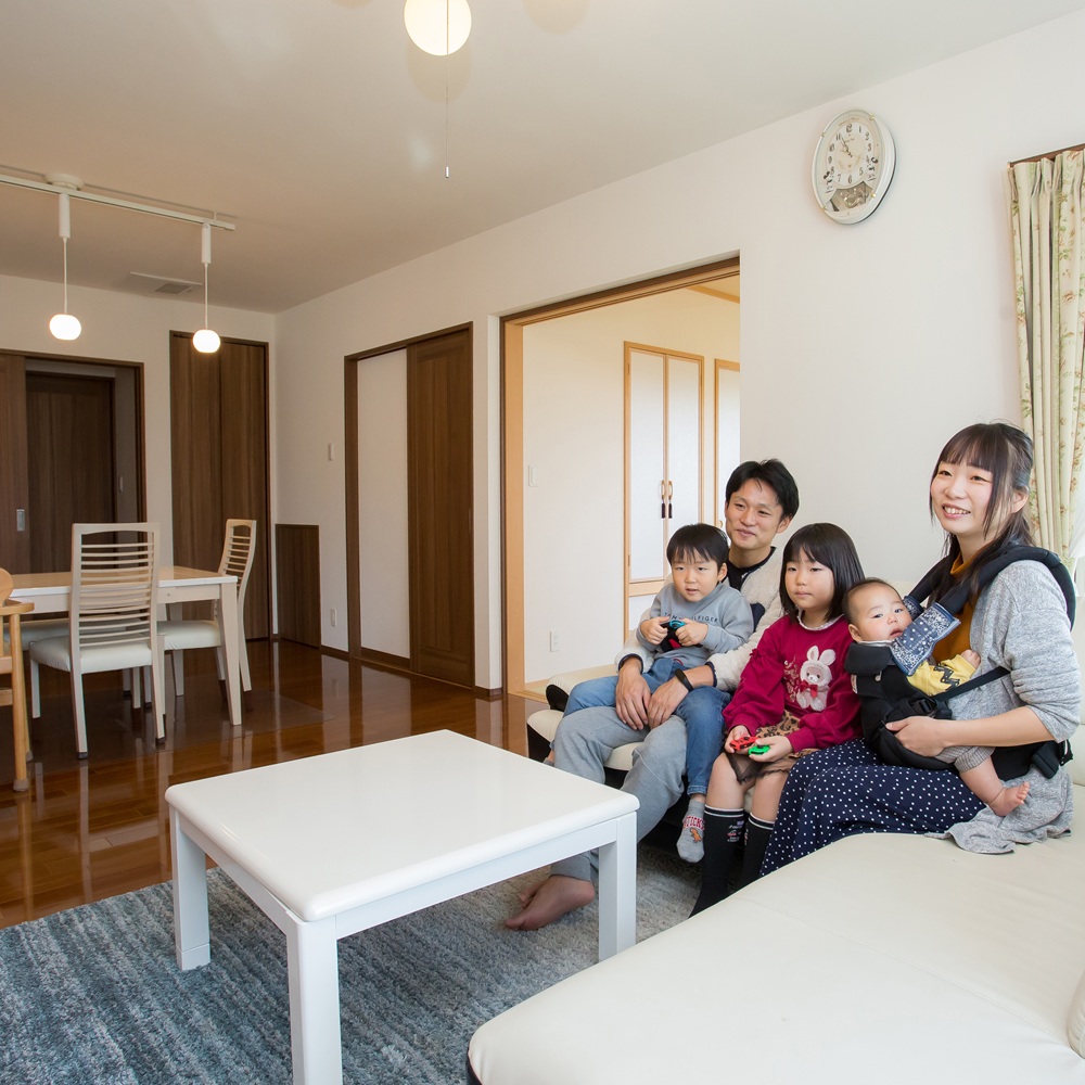 保育士のしごと 子供の成長を見守る