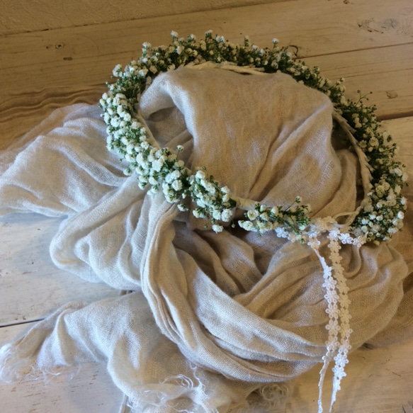 楽天市場 ウエディング 花冠 ティアラ ヘッドドレス イヤリング 2点セット 花かんむり 結婚式 ヘアアクセサリー 花嫁 カチューシャ 髪飾りウェディング 森ガール 花輪 パーティー 手作り 造花 姫風 フェス 海外旅行 写真撮り : 渋谷ウイングス