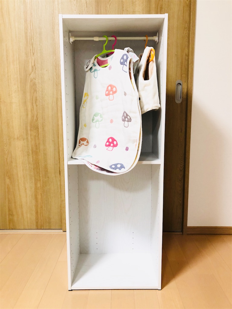 子供に使って欲しいカラーボックスで作りハンガーラックの作り方 - DIYでリメイク！カラーボックスの活用法