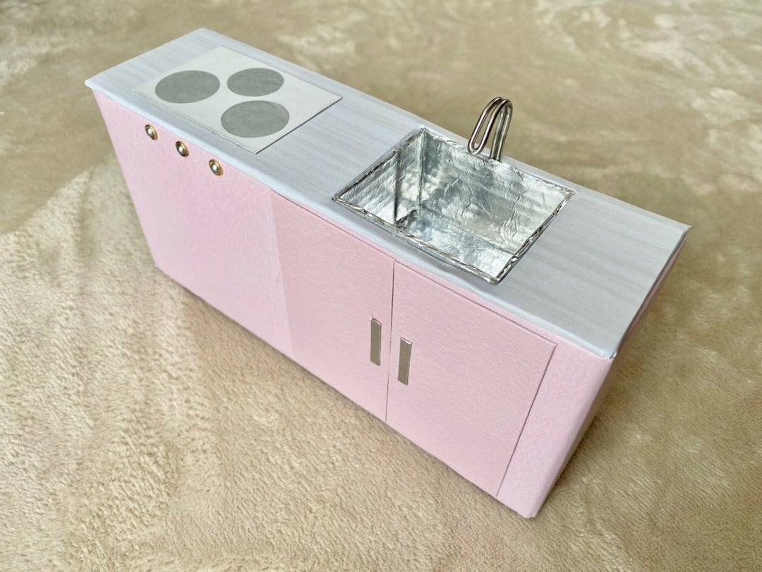 リカちゃん ドレスルームをDIY❤️100円ショップの材料でミニチュアドールハウスを手作りするよ🍭おもちゃ 人形 アニメ