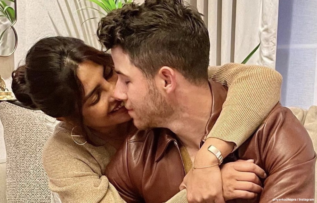 5 14 プリヤンカー・チョープラーが娘と母の日にお出かけハリウッドセレブ通信～２