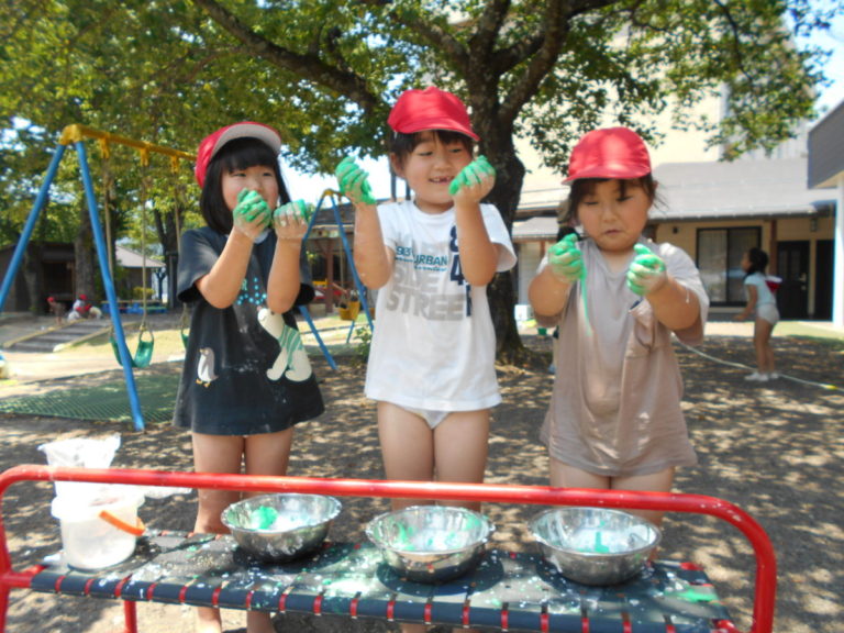小学生以下の子どもに適した夏の遊び方とは？保護者の方への注意点もご紹介安全な大型エア遊具・ふわふわのレンタル イベント企画から運営までサポートする株式会社Teals