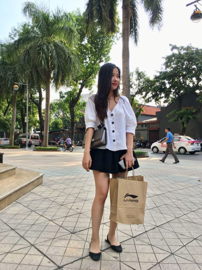 大阪在中の日本語と英語が話せる可愛いいベトナム女性20代