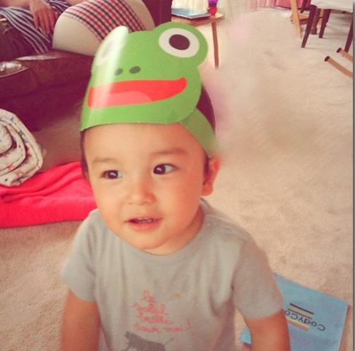 梨花、11歳息子のサッカー海外遠征試合に「母ちゃんの感情はマジ大忙しだぜ」 鋭いロングシュートにも称賛の声 1 2ねとらぼ